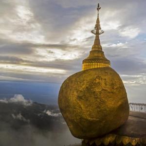 GOLDEN ROCK MYANMAR (BURMA) - 7